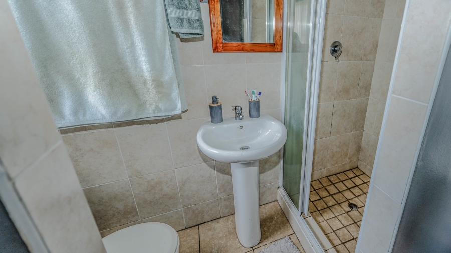3 Bedroom Property for Sale in Zonnendal Western Cape